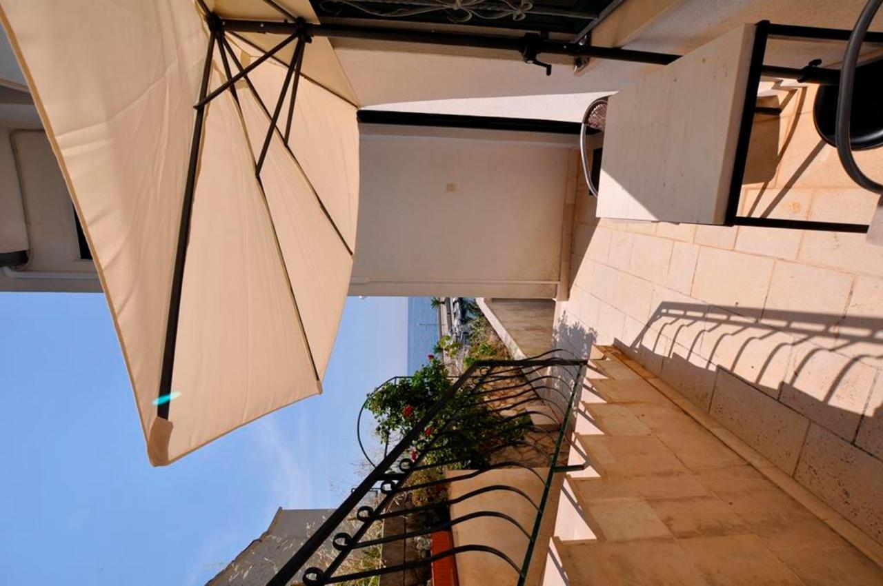 Apartmani More Drvenik  Exterior foto